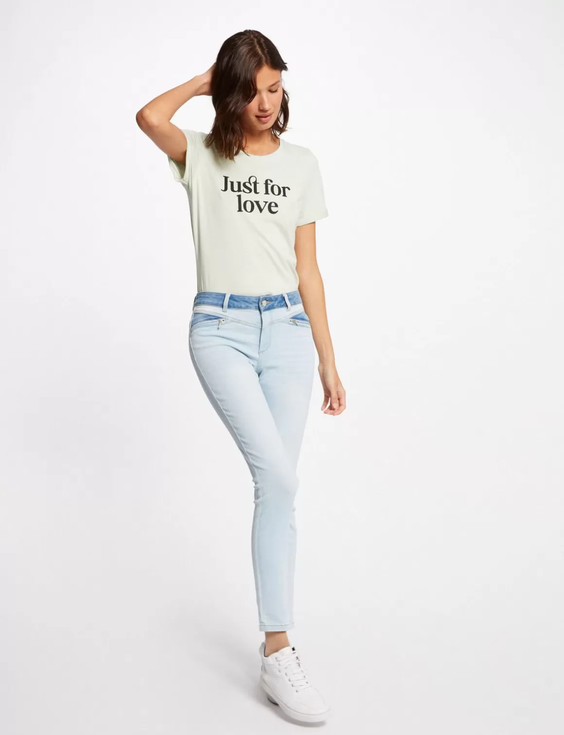 Morgan Tops Et T-Shirts>T-Shirt Manches Courtes A Inscription Vert Clair Femme | Vert_Clair